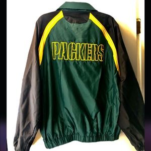 NFL GREENBAY PACKERS LIGHT WIND/RAIN JACKET
